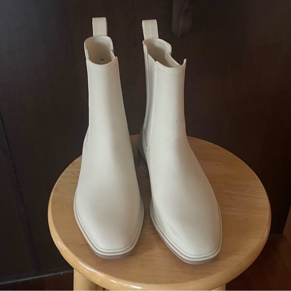 Sam Edelman: Laguna Chelsea boots - Picture 4 of 4